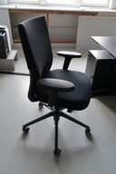 Kontorstol VITRA ID Mesh af Antonio Citterio