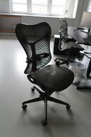 Kontorstol HERMAN MILLER Mirra 2