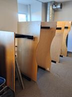 Fem hæve/sænkeborde assorterede