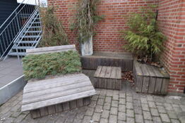 Liggestol samt bænkmoduler