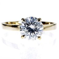 Naturlig 1,52 ct. diamant og 14K guldring.
