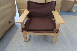 The Canvas Chair - Lys olieret eg med brun canvas