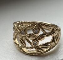 Guld ring i 14 kt med