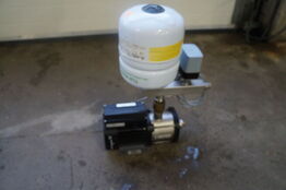 Trykforøgerpumpe GRUNDFOSS