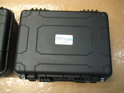 2 stk. flightcase - med plukskum til tilpasning af indhold, ubrugt