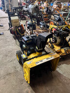 Sneslynge SNOW THROWER 6,5 HK m. elstart