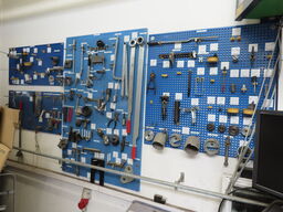 Specialværktøj på tavler diverse