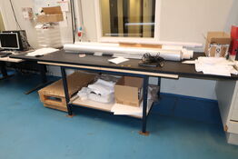 Bord uden indhold