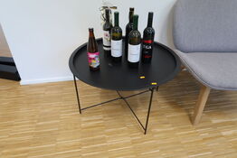 Sofabord uden indhold