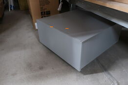 Skuffe til sokkelmontering