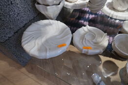 Æggebæger samt platte