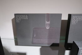 Kost og Fejebakke VIPP Sort