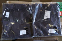 Ca. 110 dele Grovy T-Shrits