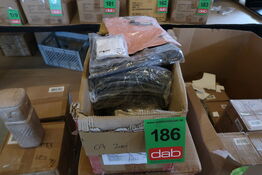 Ca. 200 dele diverse tøj