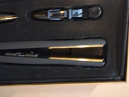 Glattejern.  GOLDEN CURL. 