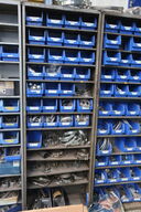 Sortimentsskab med indhold