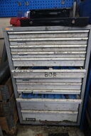 Stålskab med div. Bor m.m.