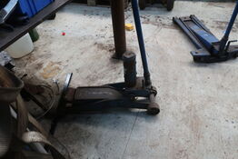 Donkraft AC HYDRAULICS