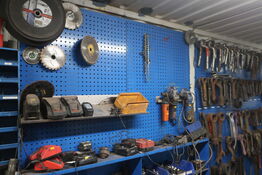 Div. Akku håndværktøj, batterier, ladere m.m.