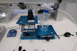 2 stk. Laboratorie saksedonkrafte VEVOR