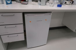 Køleskab SCANDOMESTIC uden indhold