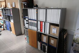 4 stk. reoler uden indhold