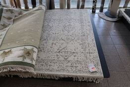 Gulvtæppe DOLZAGO Grey