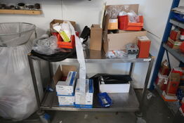 Rullevogn med indhold