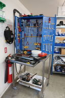 Rullevogn samt værktøjsskab 