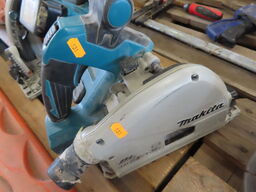 Dyksav, et stk batteri og skinne i taske - MAKITA DSP600