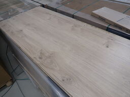 Tarkett Nomad Oak Light 75m2