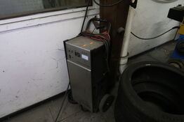 Batterilader 400ES 12/24V