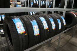 6 stk. dæk SUPERIA 215/55R16 97V XL