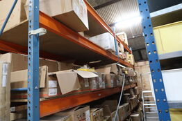 Indhold i 2 fag lagerreoler