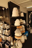 Butiksinventar uden indhold