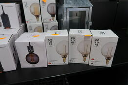 3 stk. pærer COLORS samt fatning HALO DESIGN