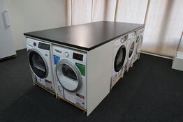 Butiksinventar uden indhold