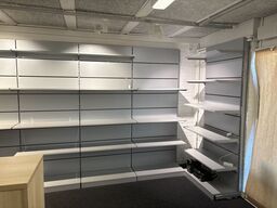 Butiksinventar uden indhold