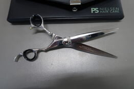Frisørsaks PS NIELSEN HAIR CARE BB-55 7.0