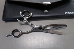 Frisørsaks PS NIELSEN HAIR CARE A-7T 6.0