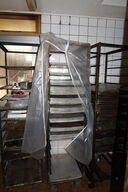 3 stk. stikvogne med div. Bageplader og forme