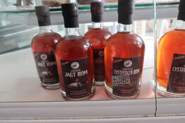 10 fl. Rom ERIKSENS LYSTFISKER