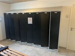 2 stk. omklædningsskabe C+P Möbelsysteme 120 cm bred pr. skab