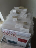 ca. 200 stk kort i (20x30cm) Forskellige billeder og tekst