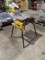 Bordrundsav DEWALT DW 743