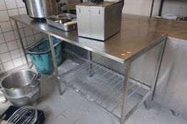 Stålbord 