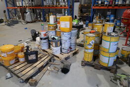 Div. Varelager på paller SIKA m.fl.