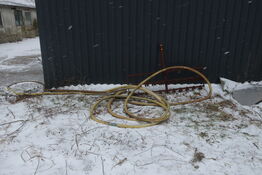 Stenrive samt slange