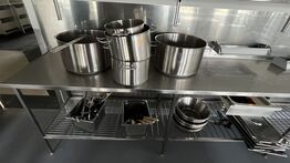 Stort Parti Gryder + Kantine Artikler