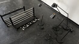 Blandet Lot  2 Stk. Hattehylder/Knagerække + 4 Lamper